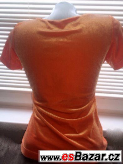 pružné plyšové měkoučké oranžové tričko vel.S/M