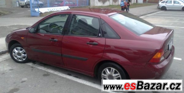 Ford Focus Ghia 1,6, 16V, o.k. stav