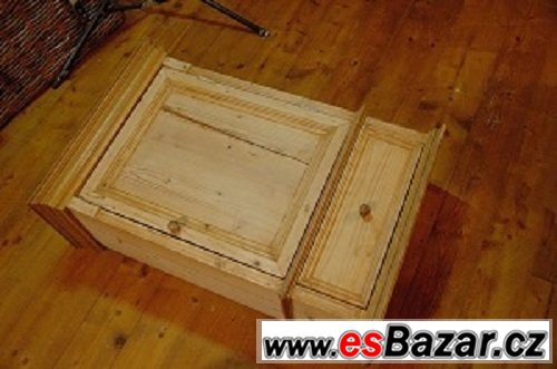 Dřevěná skříňka ze smrkového dřeva