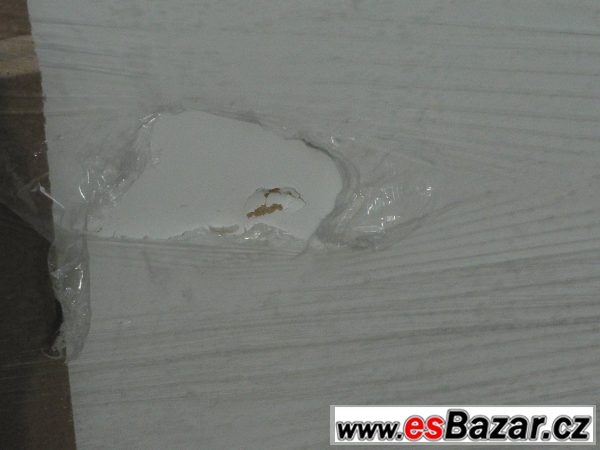 Dveře 60 cm, plné,pravé,barva bílá Dveře 60 cm, plné,pravé,barva bílá