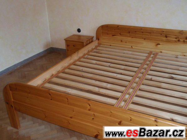 Dvolůžková postel masiv
