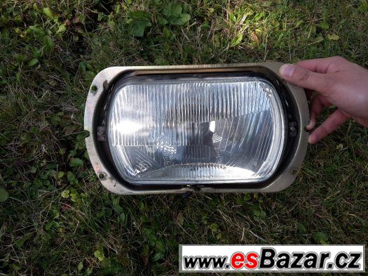 predni-svetla-svetlomety-na-skoda-105