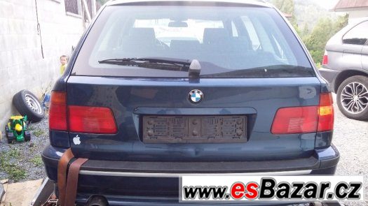 e39 touring  zadni 5 dvere