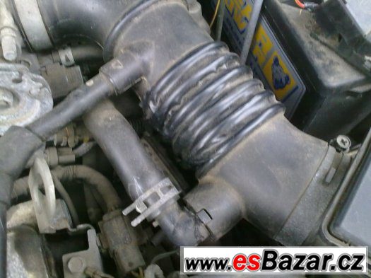 Prodám Mazdu 323 Sedan 1,5 16V EKO zaplaceno, STK 05/2016 Prodám Mazdu 323 Sedan 1,5 16V EKO zaplaceno, STK 05/2016