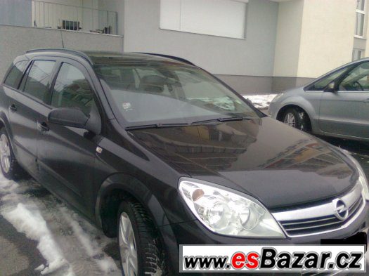 Opel Astra 1.9 CDTI  Automat/ servisováno pouze OPEL