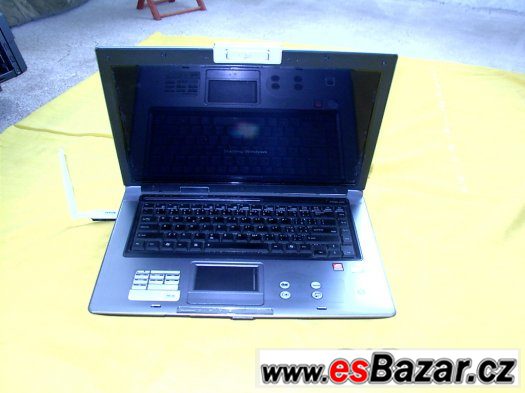 Notebook ASUS F5VL/RAM 2GB/HDD 500GB-plně funkční-prodám