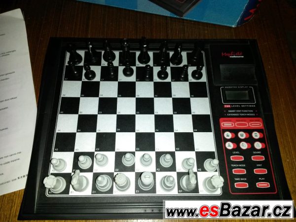 Elektronické šachy
