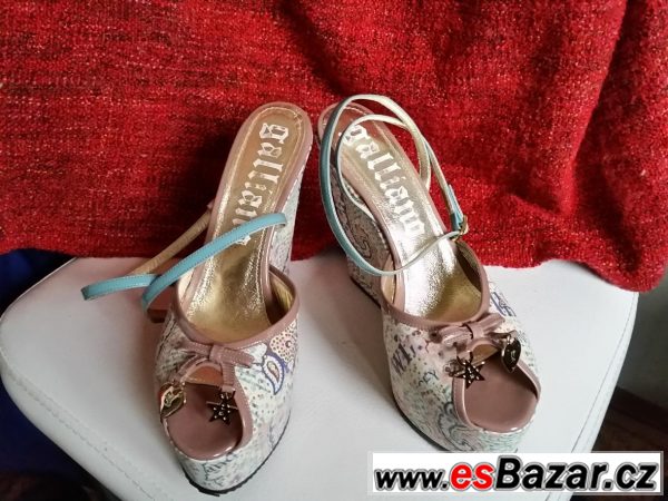 Dámská módní obuv Galliano