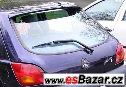 ford-fiesta-1-25i-sklo-zad-dv