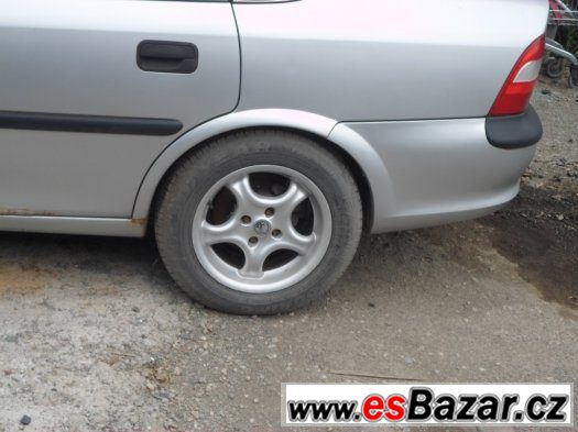 opel vectra 1,6 ekotec dily levne