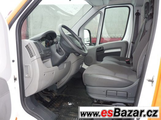 PEUGEOT BOXER 2,2 HDI