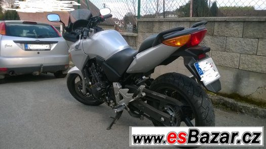 HONDA CBF 600