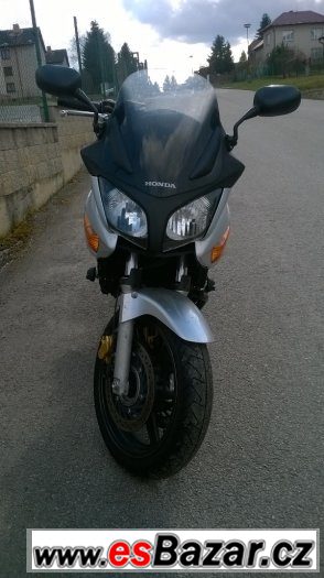 HONDA CBF 600