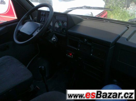 IVECO 35E 10 - chlaďák IVECO 35E 10 - chlaďák