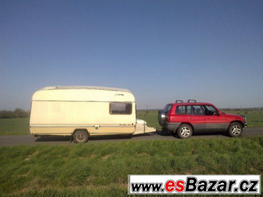 obytný karavan tovární výroby CORNICHE Swift 14/2 přívěs