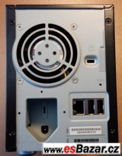 NAS server Netgear RND2000 +2 x HDD 750 Gb - nepoužité, nové