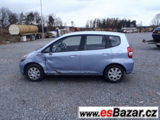 Náhradní díly Honda Jazz 2002-2006 z 6 aut Náhradní díly Honda Jazz 2002-2006 z 6 aut