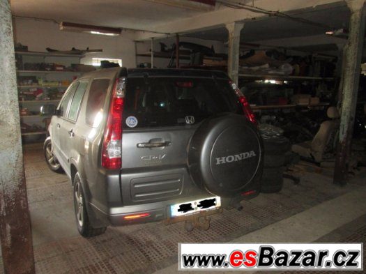 Náhradní díly Honda CR-V 2002-2006 zboží ze 6 aut