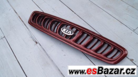 kia-carnival-maska-21
