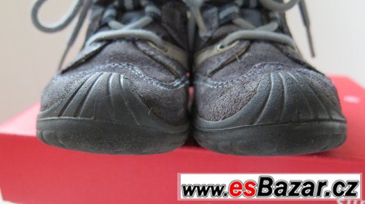 Celokožené botičky SuperFit vel. 22 Celokožené botičky SuperFit vel. 22
