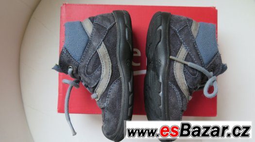 Celokožené botičky SuperFit vel. 22 Celokožené botičky SuperFit vel. 22