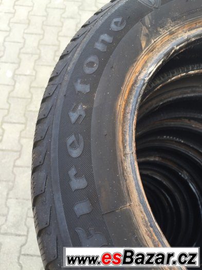 PRODÁM ZÍMNÍ PNEU FIRESTONE 165/70/14