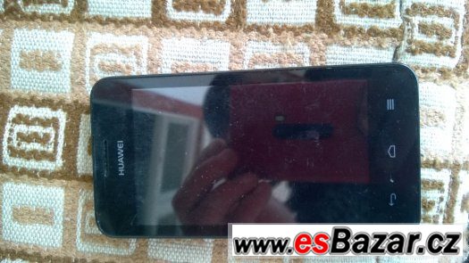 Mobilni telefon , smarthpone Huawei y330  UO1