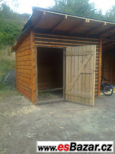 stáj(box) pro koně 6x3m s úložným prostorem na seno stáj(box) pro koně 6x3m s úložným prostorem na seno