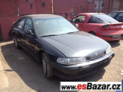 Prodám náhradní díly na tento vůz Honda Accord 2.0i, r.v.199
