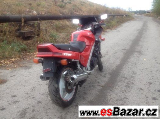 Prodam Honda VFR 750 74kw najeto 20Tkm