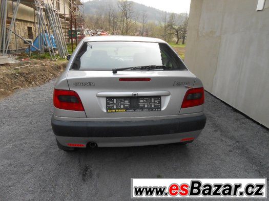 Prodám zadní nárazník na Citroen xsara