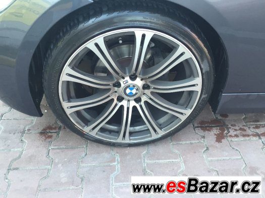 BMW E90 320I ORIGINAL M-PAKET, ALCANTARA- TOP STAV