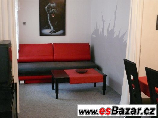 Pronájem BEZ PROVIZE 2+kk /60m 2.p P-7 U Průhonu Pronájem BEZ PROVIZE 2+kk /60m 2.p P-7 U Průhonu