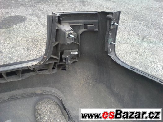 zadní nárazník A6 4F avant 2007 zadní nárazník A6 4F avant 2007