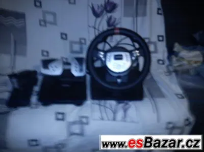 Volant.Radici paka.pedaly.rucni brzda na PS3.XBOX,PC