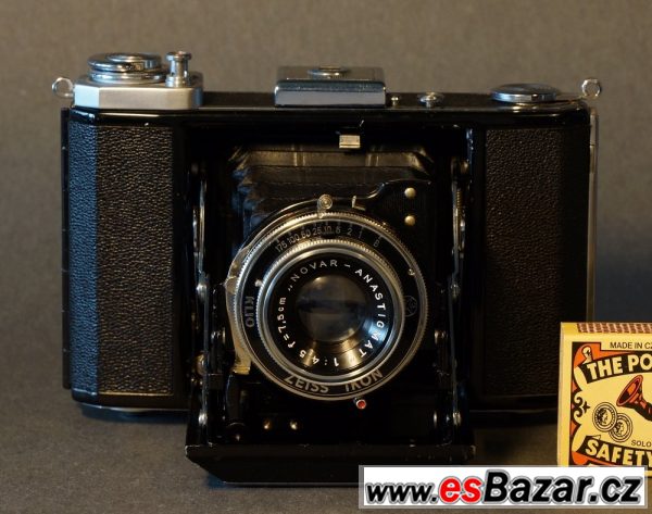 ZEISS IKONTA 6x6. Velmi levně.