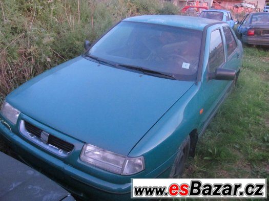 SEAT TOLEDO