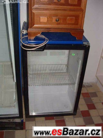 Koupím lednici prosklenou