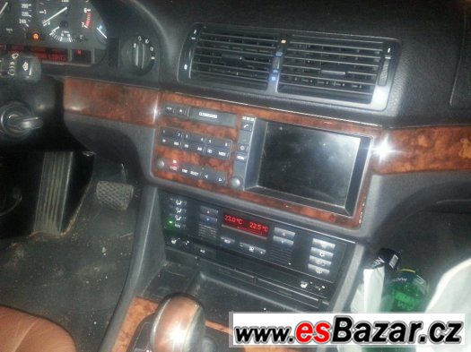 Všechny díly z BMW 528i touring E39