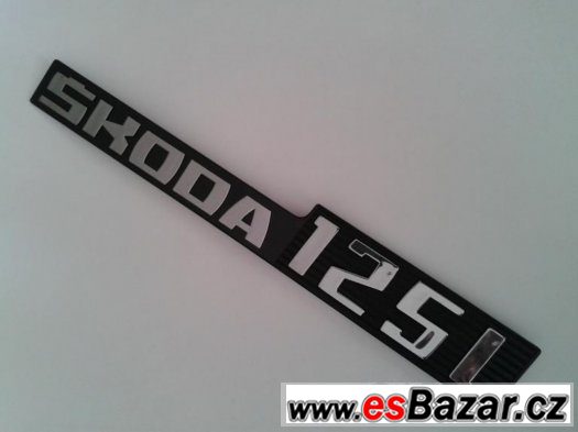 skoda-125l-znak-na-zadni-celo-novy-original