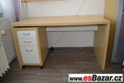 Prodám stůl se zásuvkami