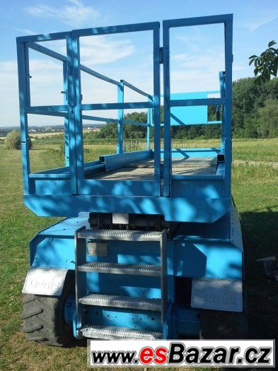 Pracovní vysokozdvižná plošina Genie GS 3268 RT Pracovní vysokozdvižná plošina Genie GS 3268 RT