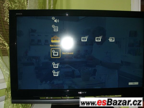 LCD Sony uhlopřička 94cm