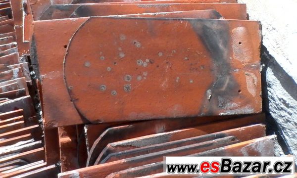 STŘEŠNÍ TAŠKY - BOBROVKY - 1400 KS STŘEŠNÍ TAŠKY - BOBROVKY - 1400 KS