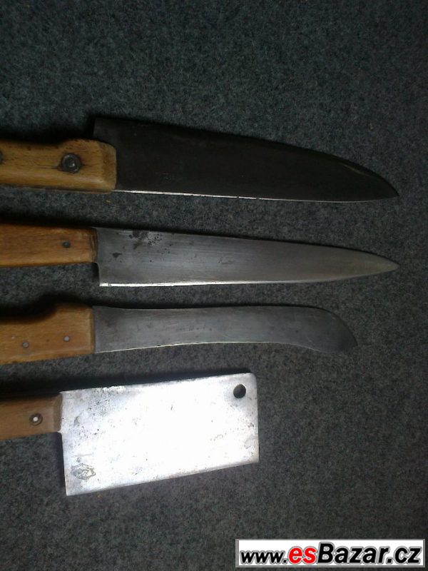 Staré zabijačkové nože