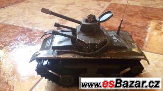 Plechový tank JOUSTRA Nº10 TCHAD TIN TANK PANZER 1960 MADE I