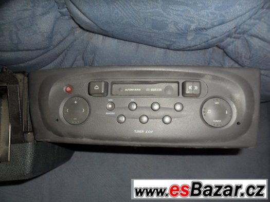 aotoradio-cd-changer-espace-iv