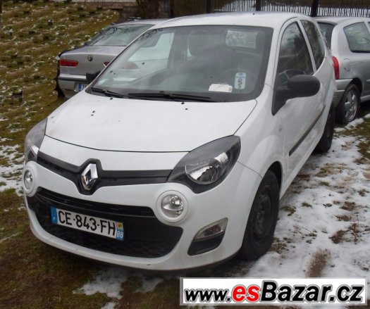 Renault Twingo 1,2i 55kW - rok 2012, najeto 23 000 km