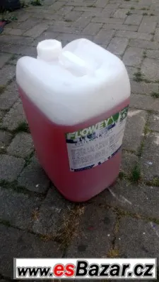 aktivní ekologická pěna na mytí předmytí automobilů flowey