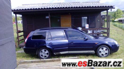 Ford mondeo combi, 2001/2 ghia + plyn